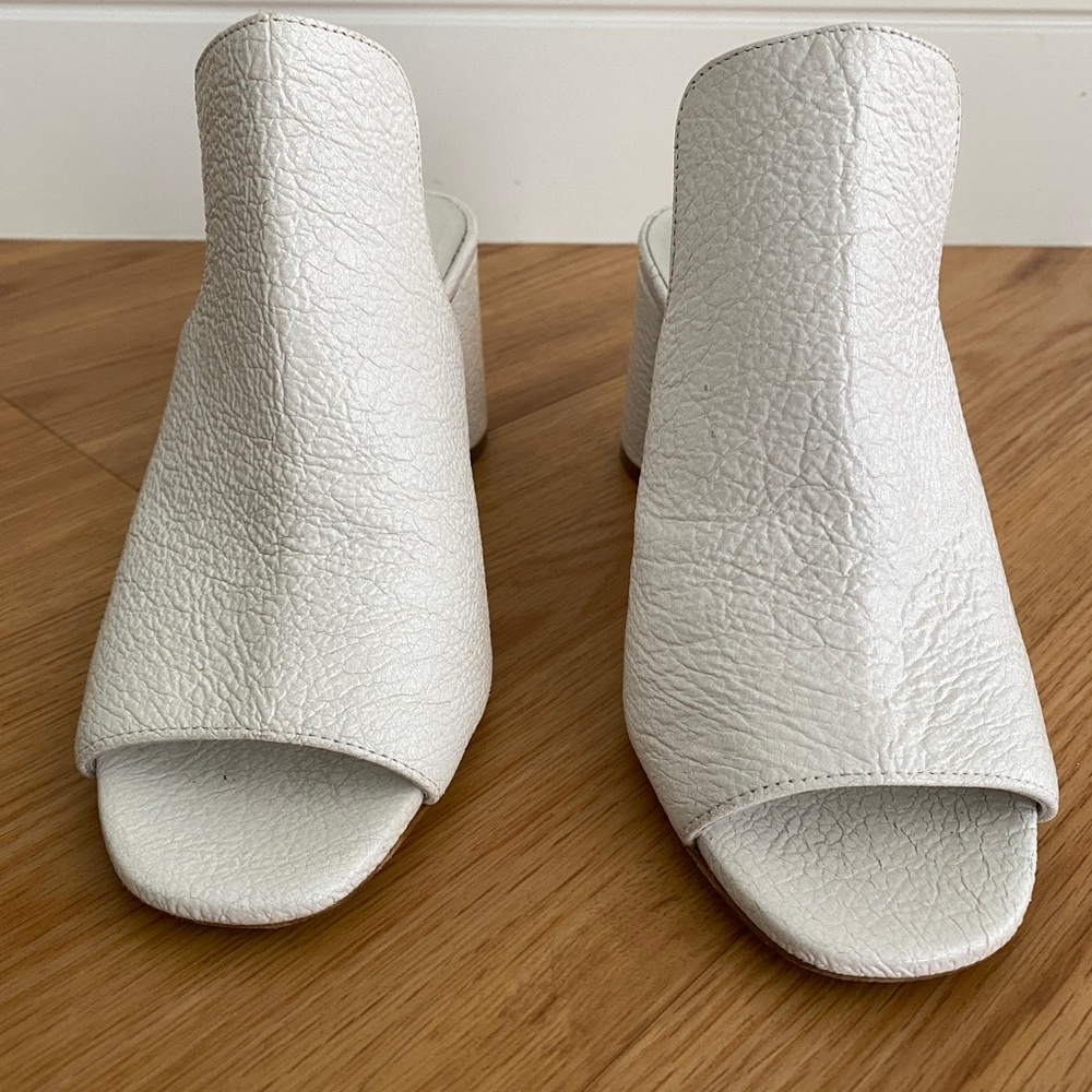 Vince Leather Slides